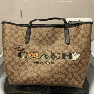 Coach Halloween tote